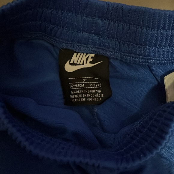 Nike Kids’ Track Pants - Picture 4 of 4